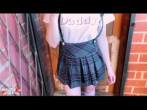 ❤️ Schoolgirl Sucks a dick gu domhainn agus fucks an àite clasaichean. ❌ Porno aig porn gd.villagesexvideos.ru ﹏